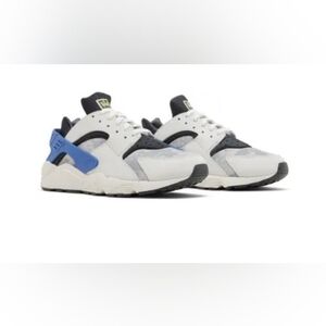 Nike Air Huarache 'Social F.C.' Size 13